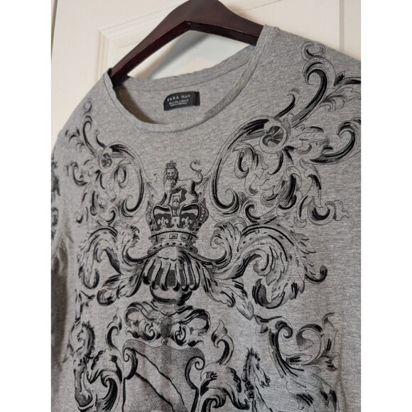 Zara Man Gray T-Shirt Size L Graphic Print Skull Goth Grunge Tattoo Y2K - Picture 1 of 8